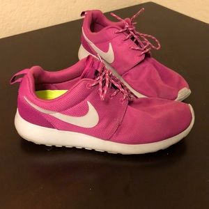 Women’s Nike Roshe